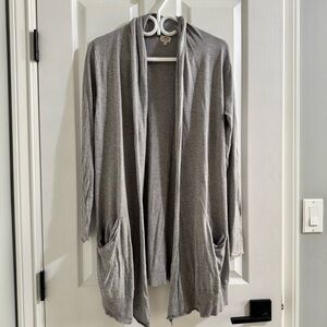 Wilfred Gray Cashmere & Silk Knit Sweater Cardigan Size Small *Pockets*